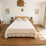 Portuguese Close To Carvoeiro With 5 Bedrooms, Pool, Tennis Court And Close To 别墅 *
