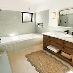 Portuguese Close To Carvoeiro With 5 Bedrooms, Pool, Tennis Court And Close To *